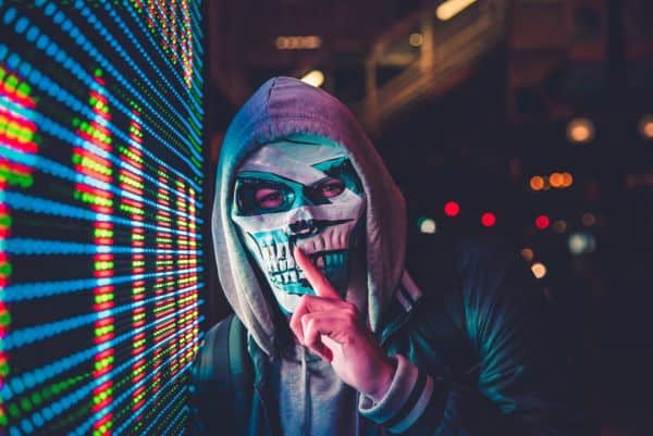 It´s illegal to wear a mask in public in Denmark